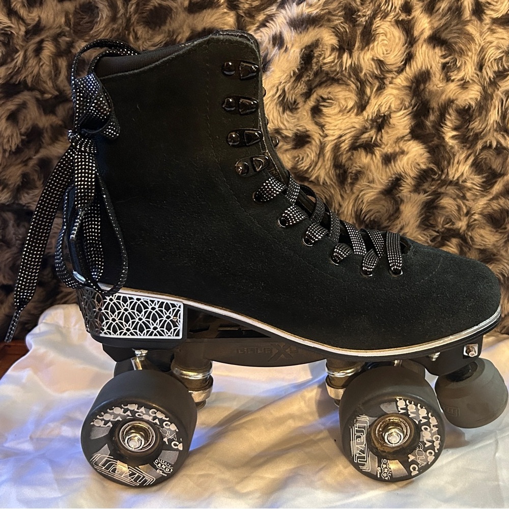 CRAZY SKATES  🛼 size 8 1/2